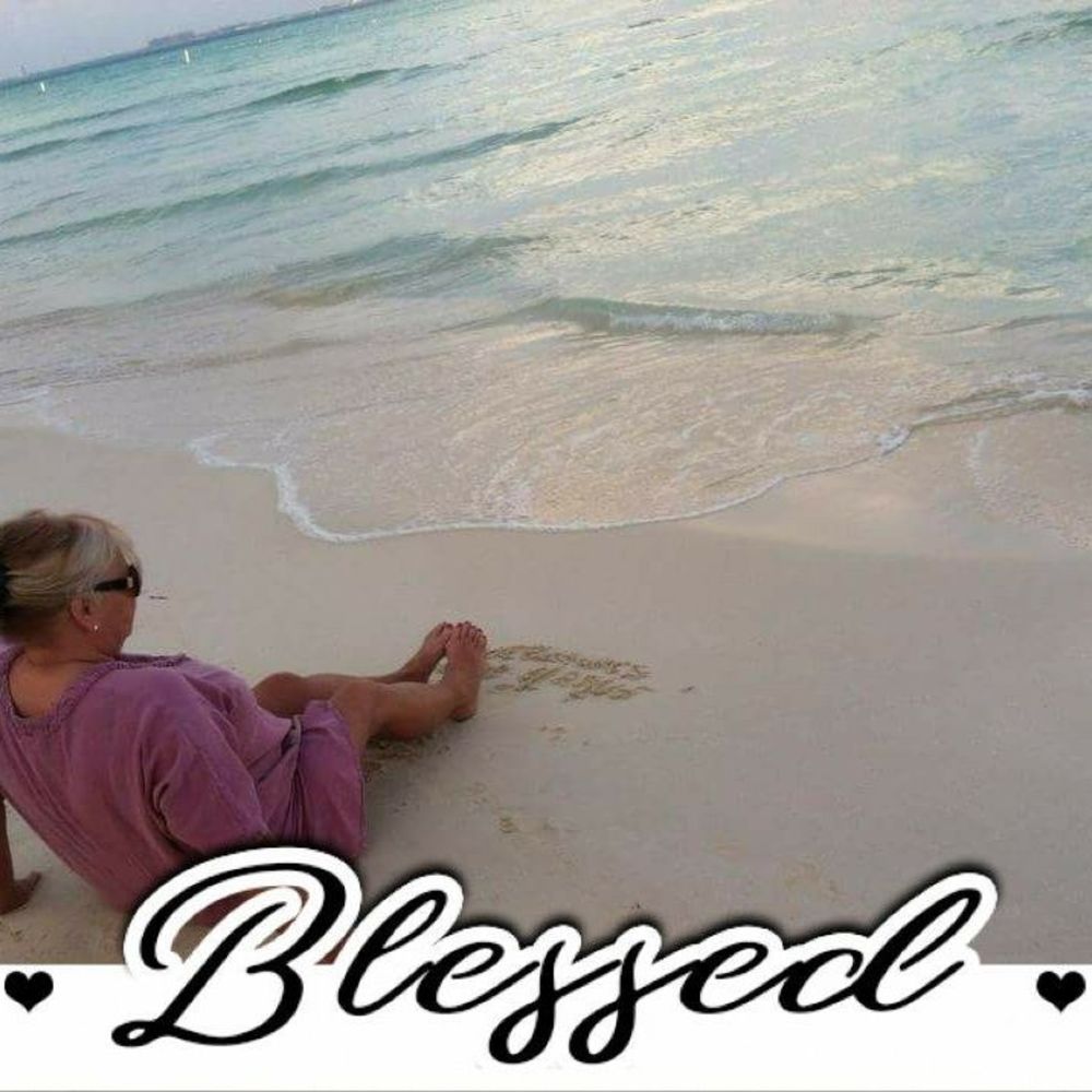 Meet your Posher, Sharon